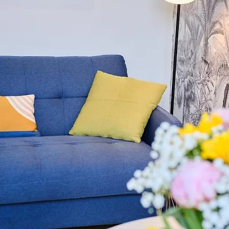 Apartment Guestready - Cozy Apt Near Cote Des Basques W Parking!